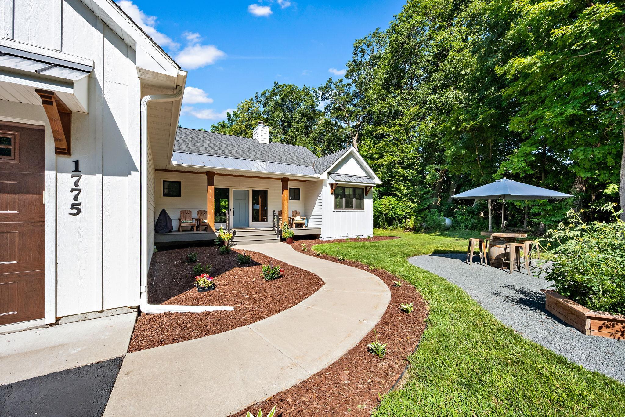 1775 Retreat Circle