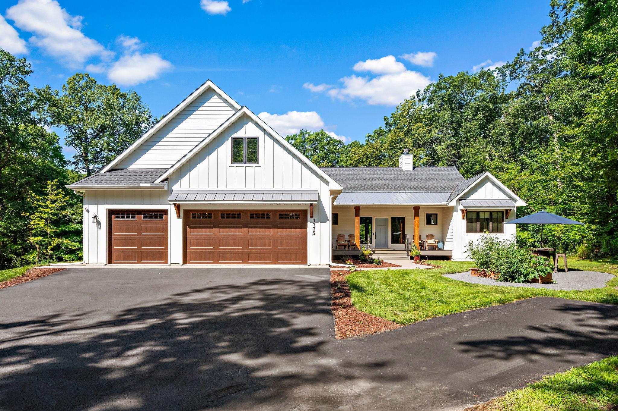 1775 Retreat Circle
