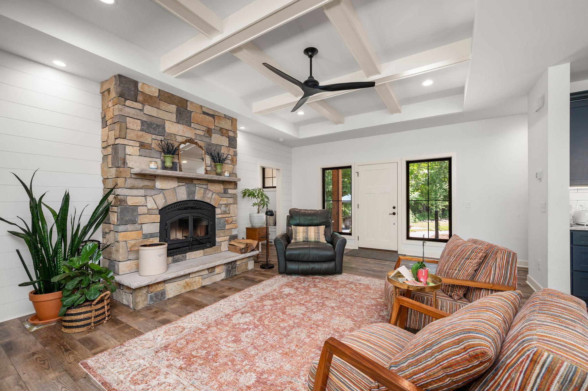 1775 Retreat Circle