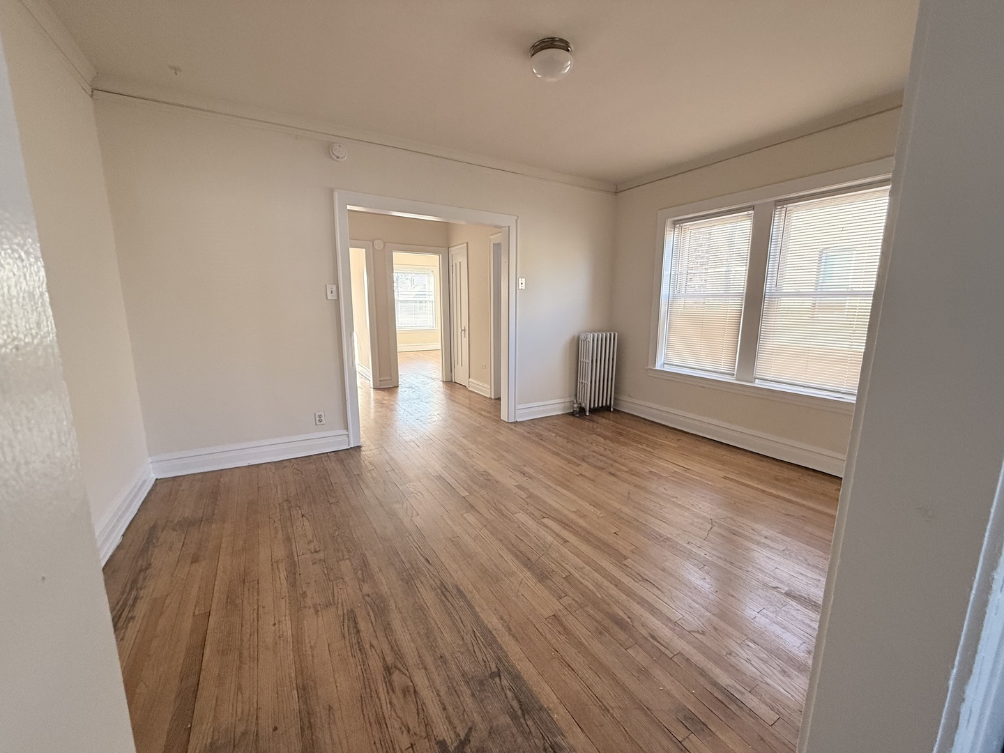 1937 N Central Park Avenue Unit: 3F