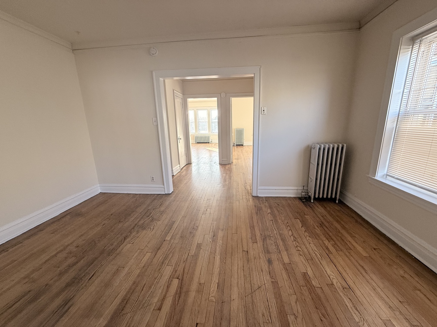1937 N Central Park Avenue Unit: 3F
