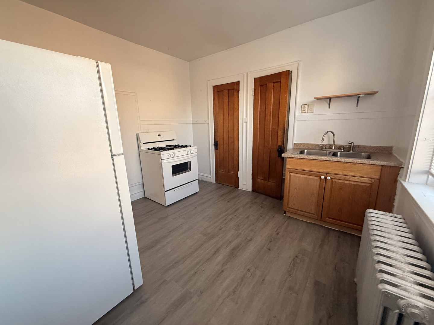 1937 N Central Park Avenue Unit: 3F