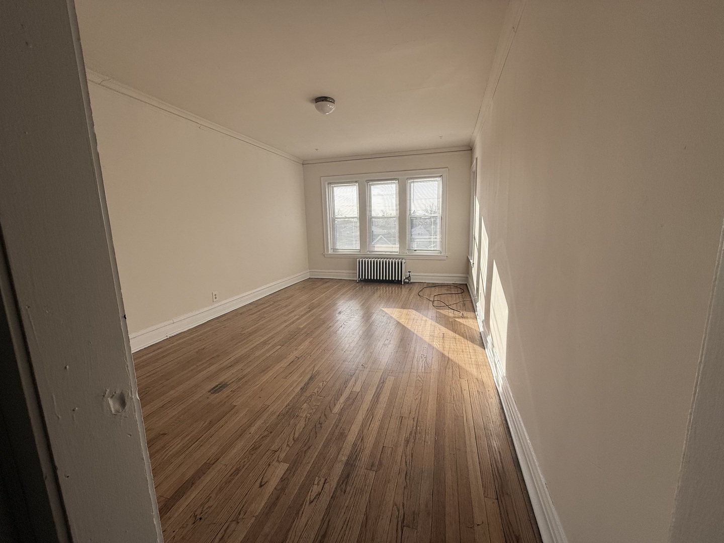 1937 N Central Park Avenue Unit: 3F