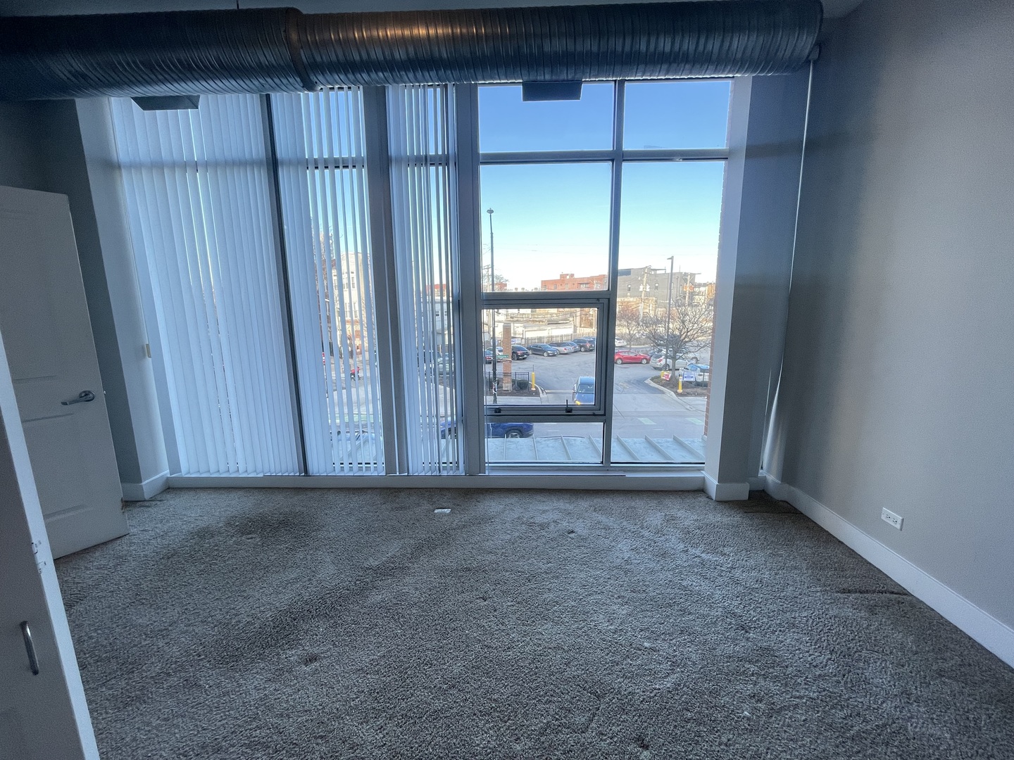 2000 N MILWAUKEE Avenue Unit: 201