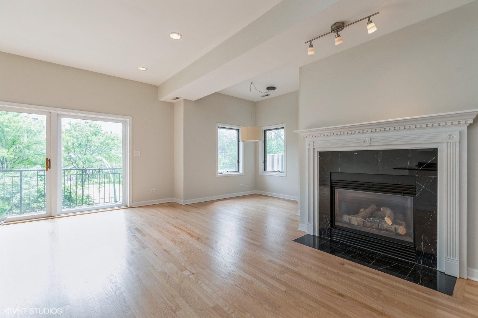 1826 W Rice Street Unit: 2