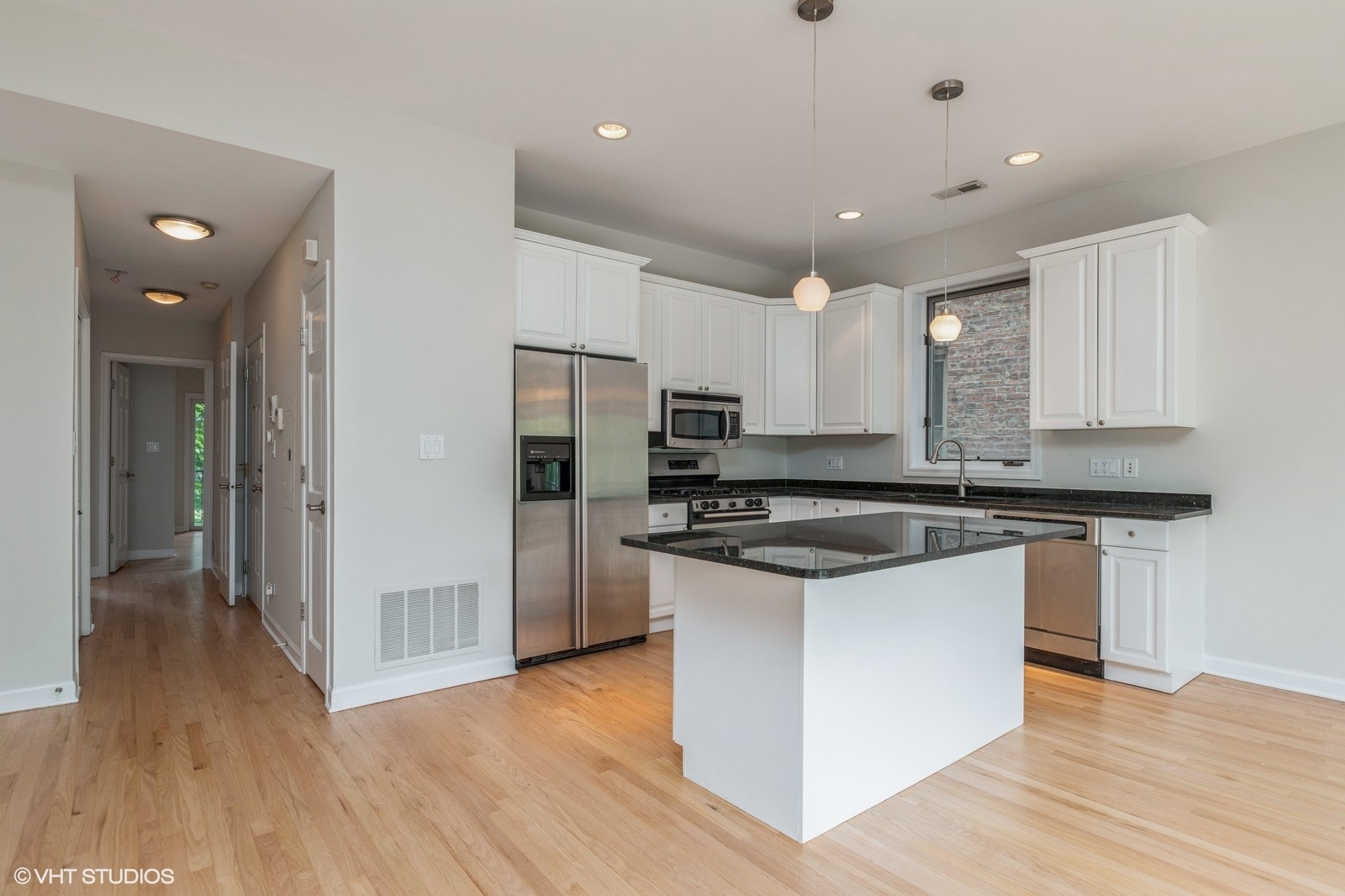 1826 W Rice Street Unit: 2