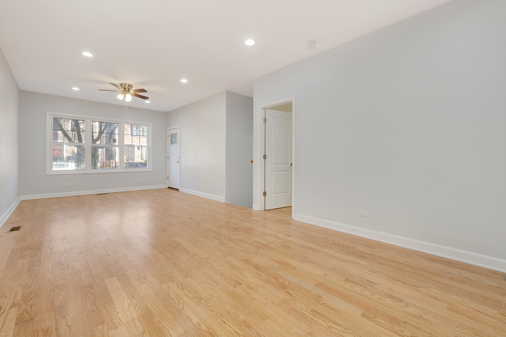 1707 N Richmond Street Unit: 1