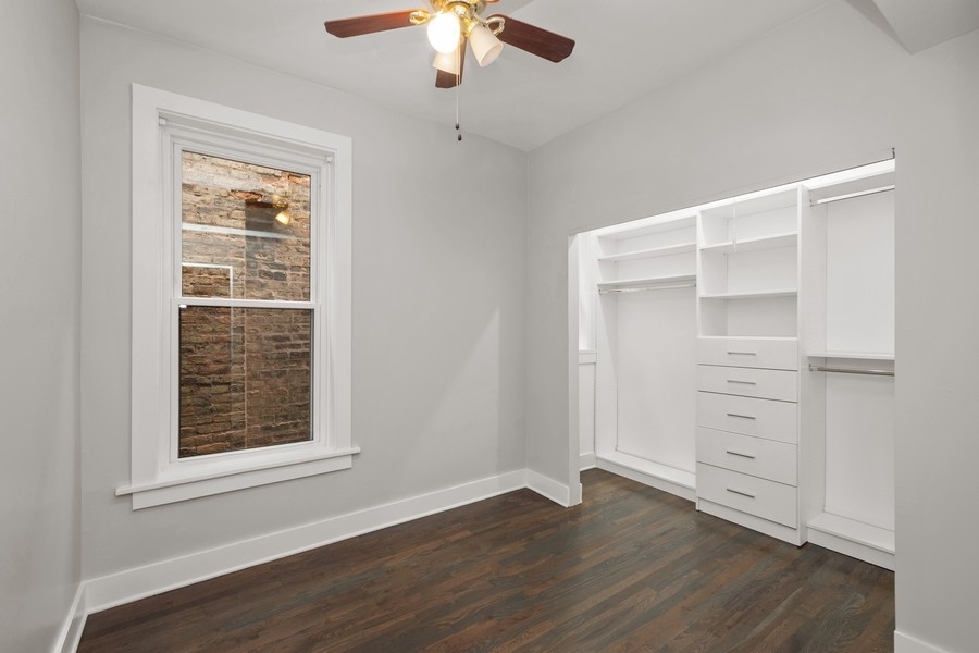 935 N Hoyne Avenue Unit: 3