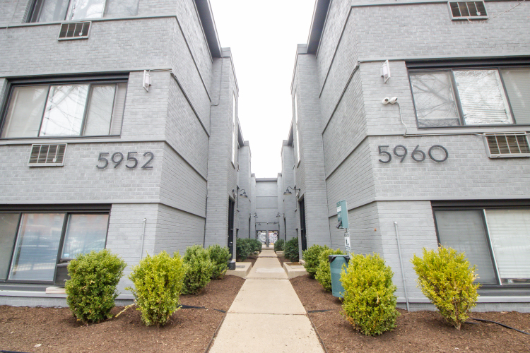 5960 N Winthrop Avenue Unit: 56-1E