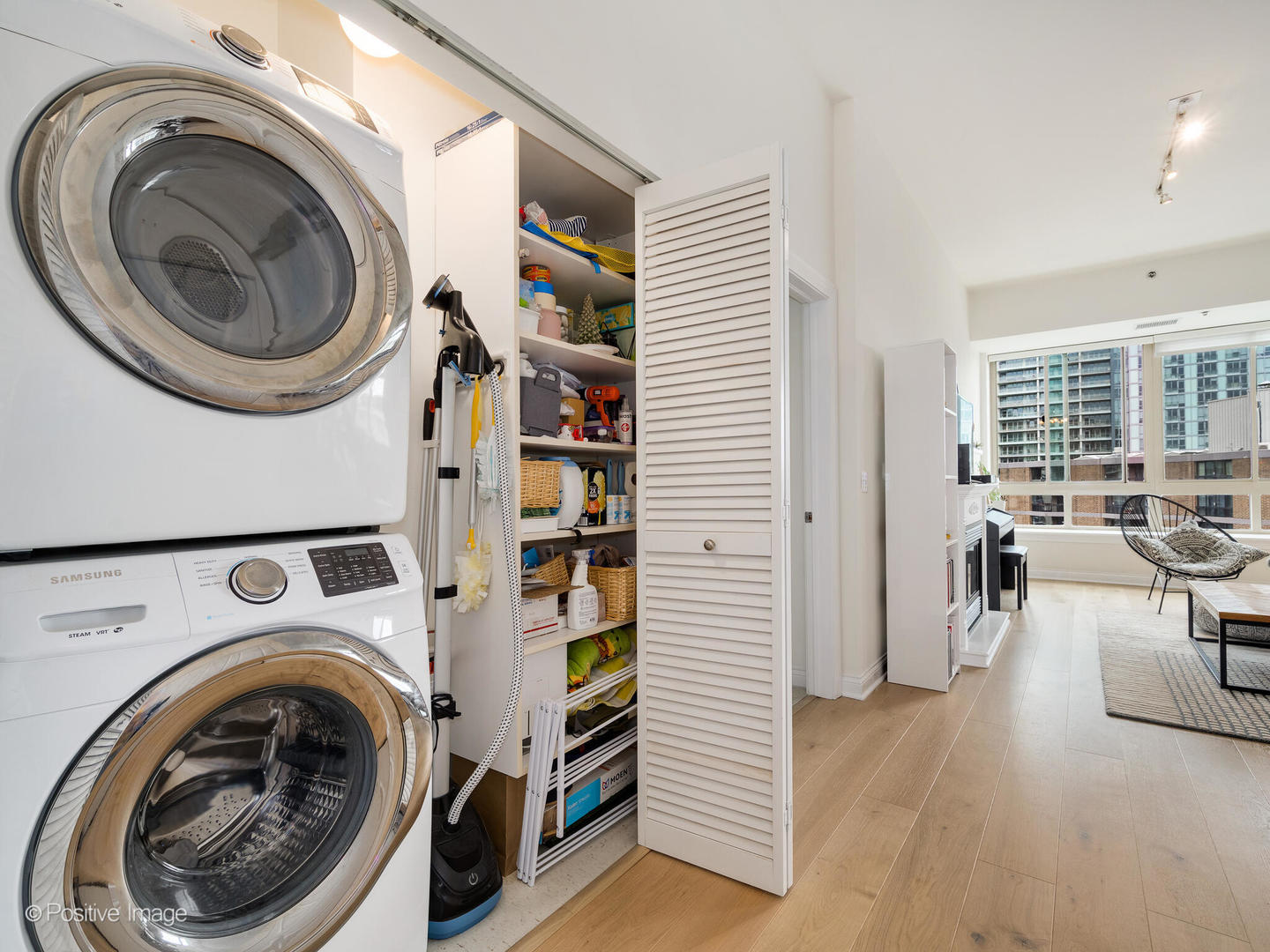 230 W Division Street Unit: 802