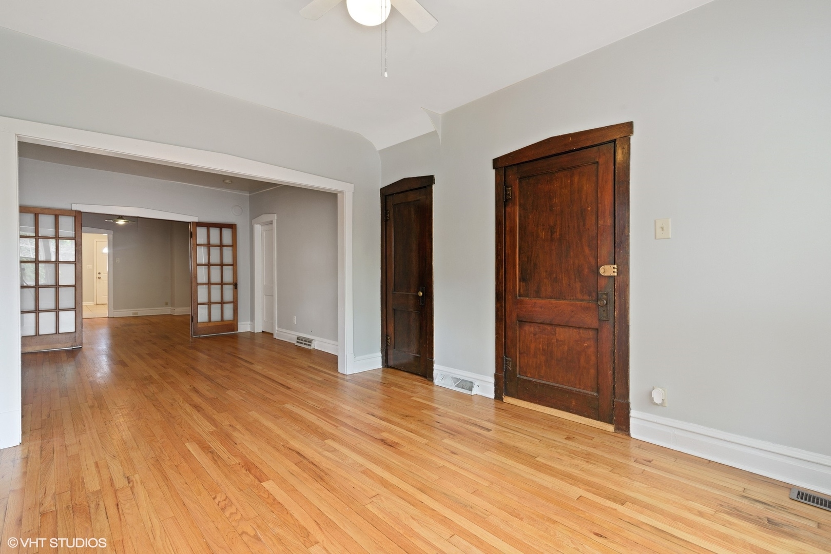 1652 W Nelson Street Unit: 1
