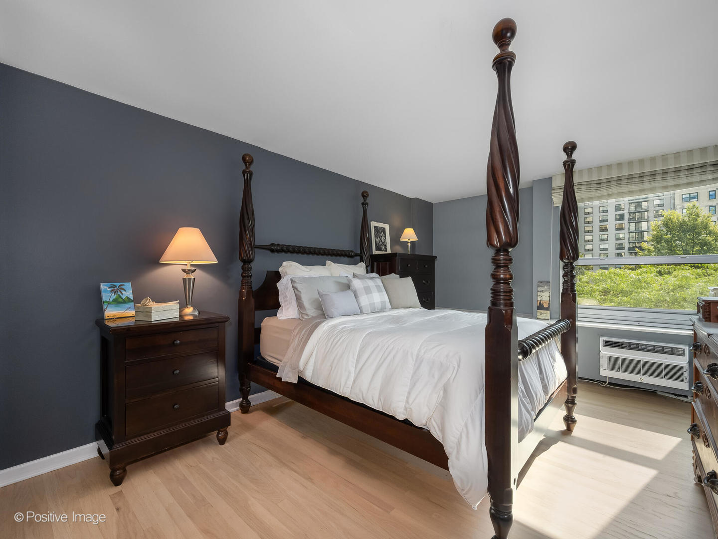 1255 N SANDBURG Terrace Unit: 504
