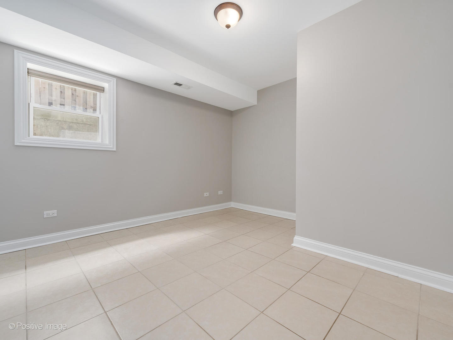 1942 W Cortland Street Unit: 1