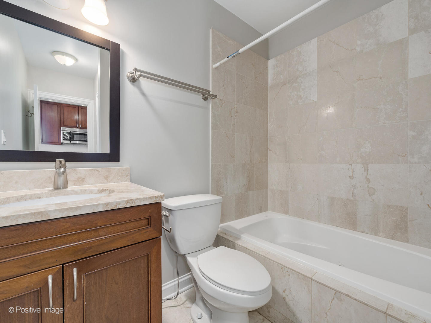 1942 W Cortland Street Unit: 1