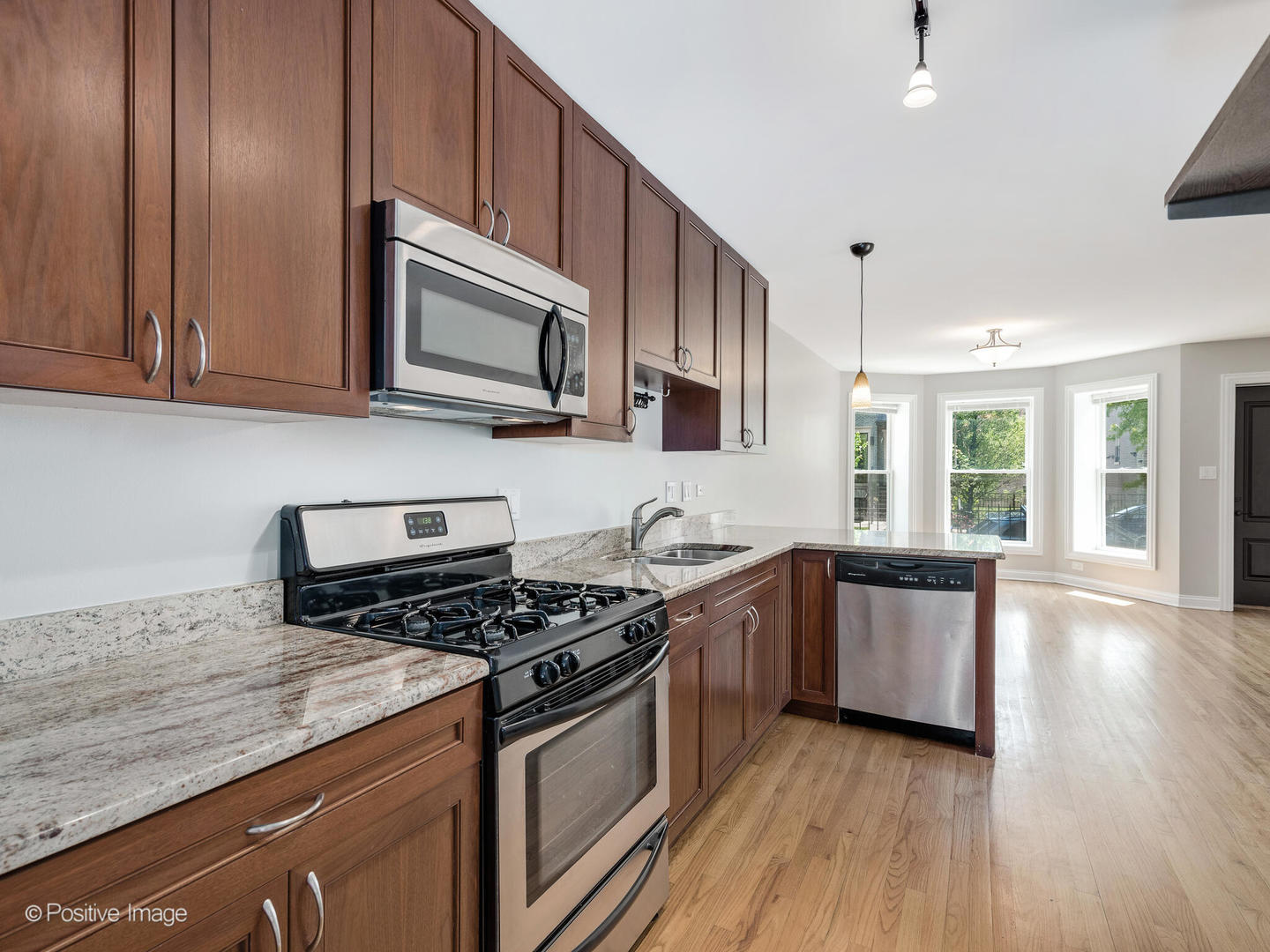 1942 W Cortland Street Unit: 1