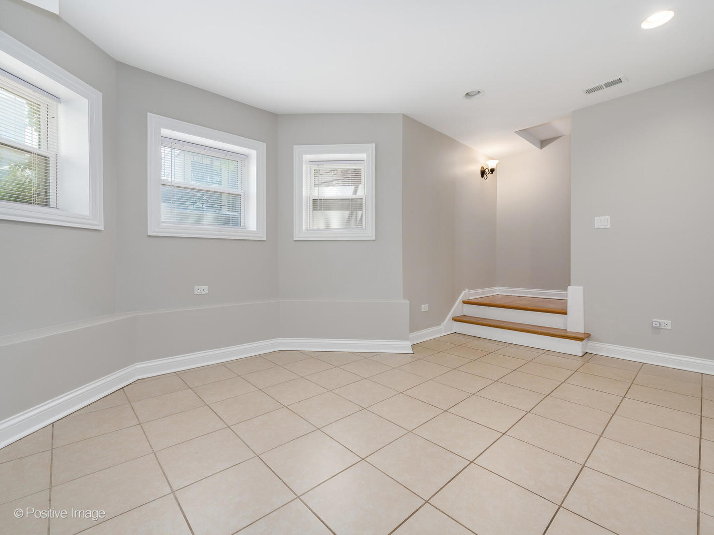 1942 W Cortland Street Unit: 1