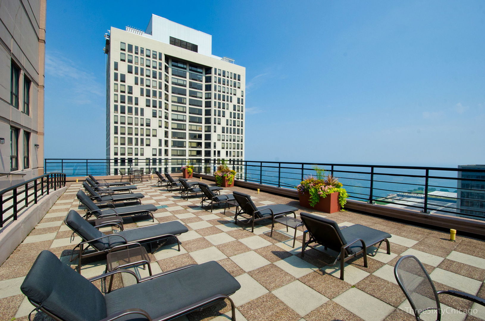 401 E ONTARIO Street Unit: 2403