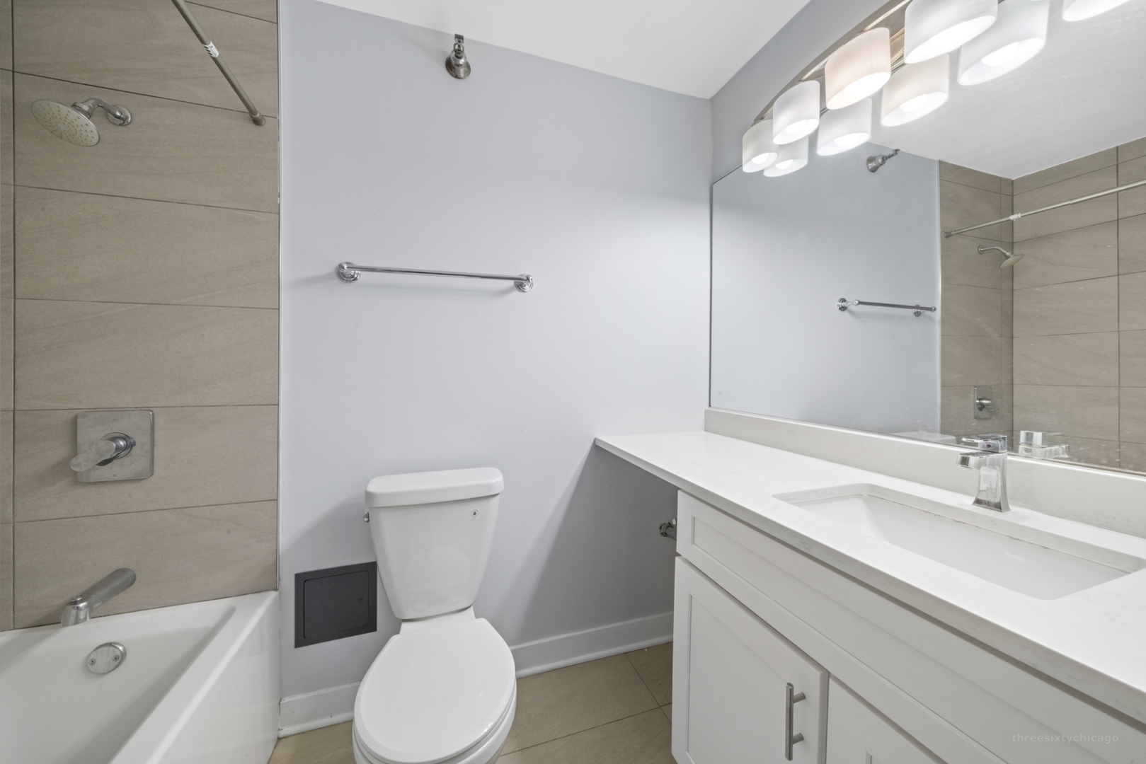 401 E ONTARIO Street Unit: 2403