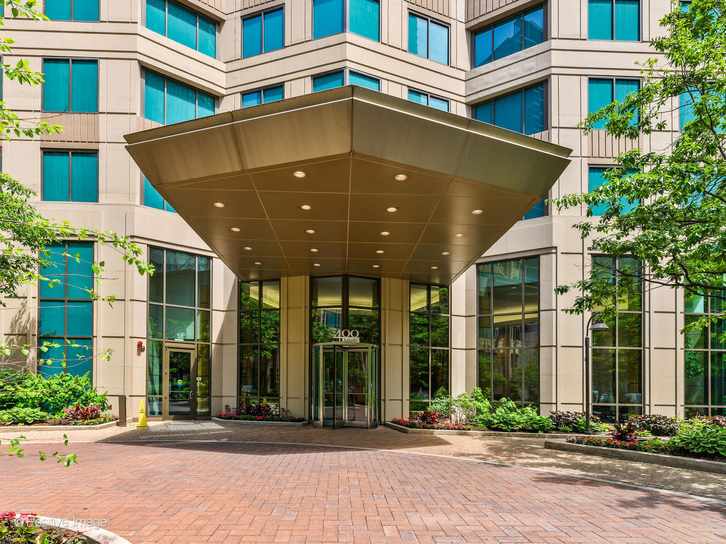 400 N LaSalle Drive Unit: 1611
