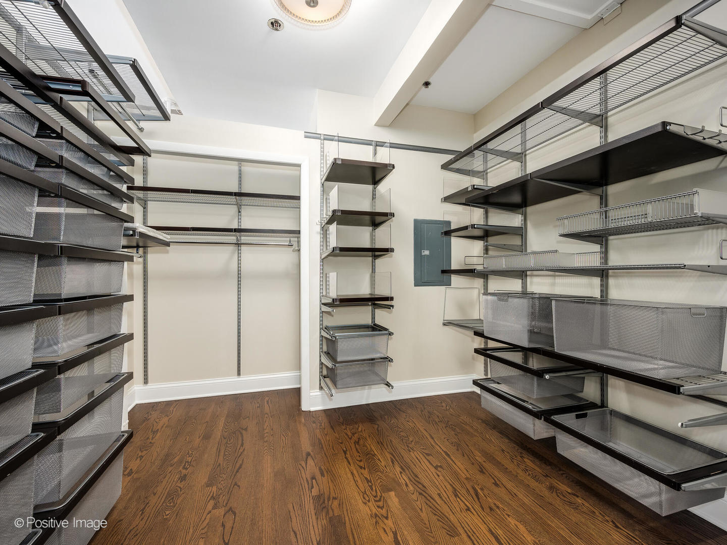 720 S Dearborn Street Unit: 1104