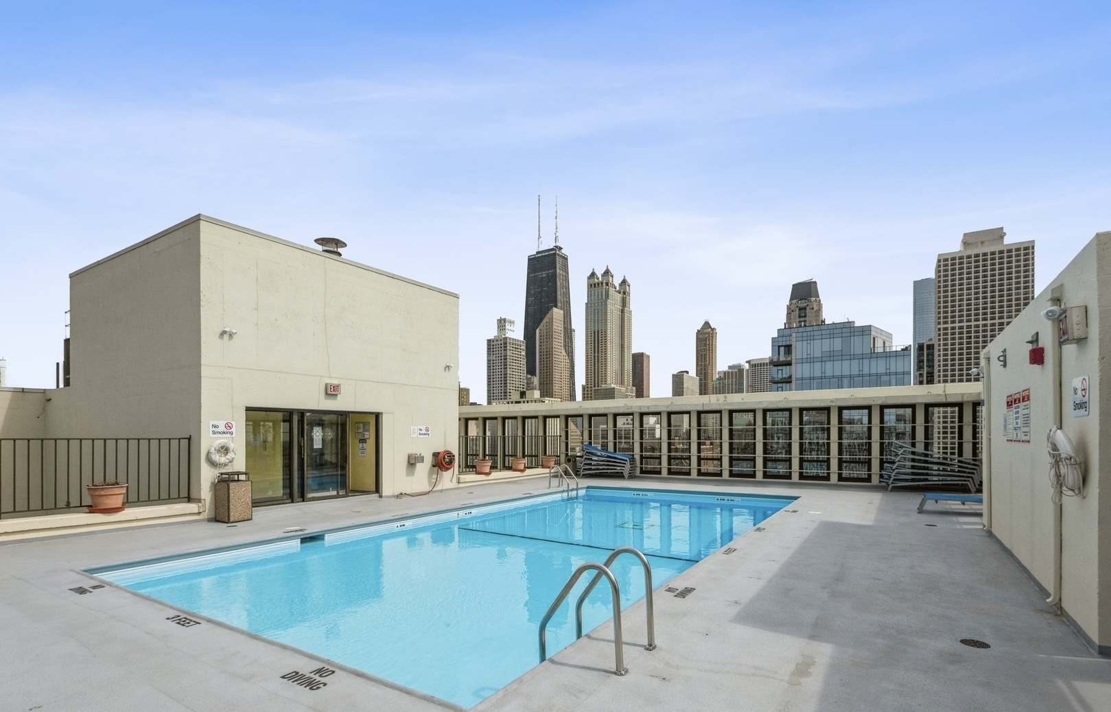 1 E Scott Street Unit: 1601