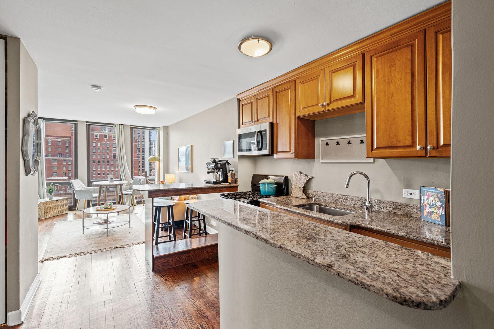 1 E Scott Street Unit: 1601