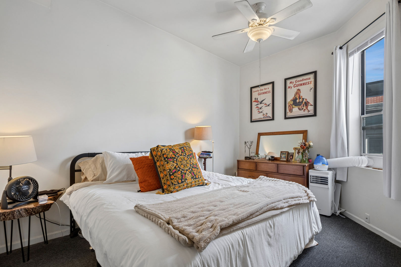 2920 N LAKEWOOD Avenue Unit: 2
