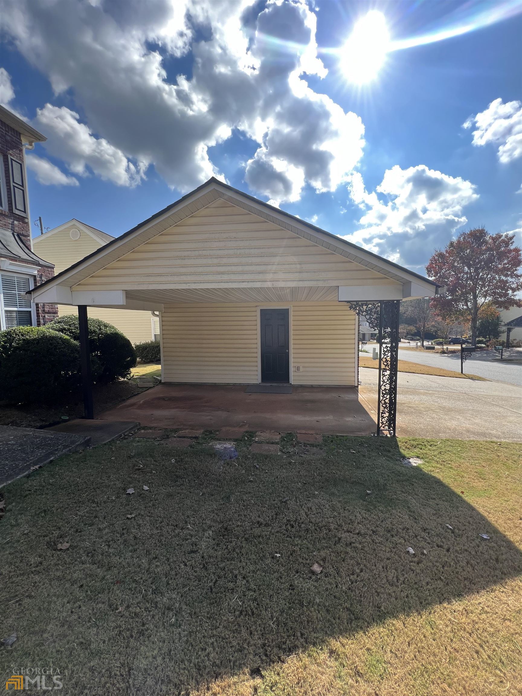 3740 Magnolia Walk Trail