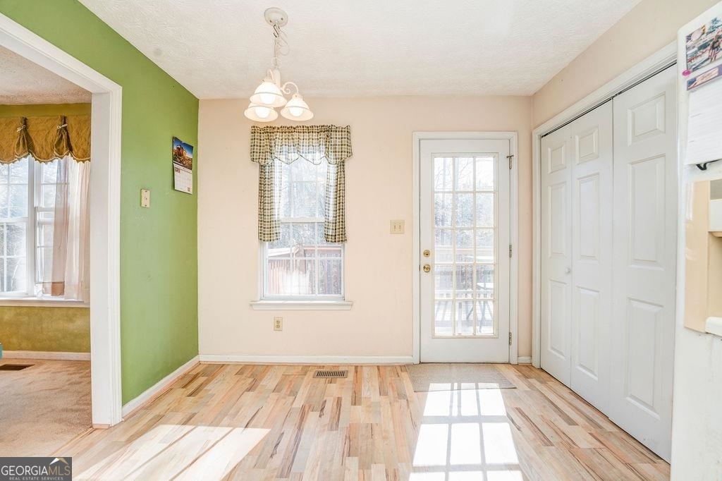 145 Spring View Ct