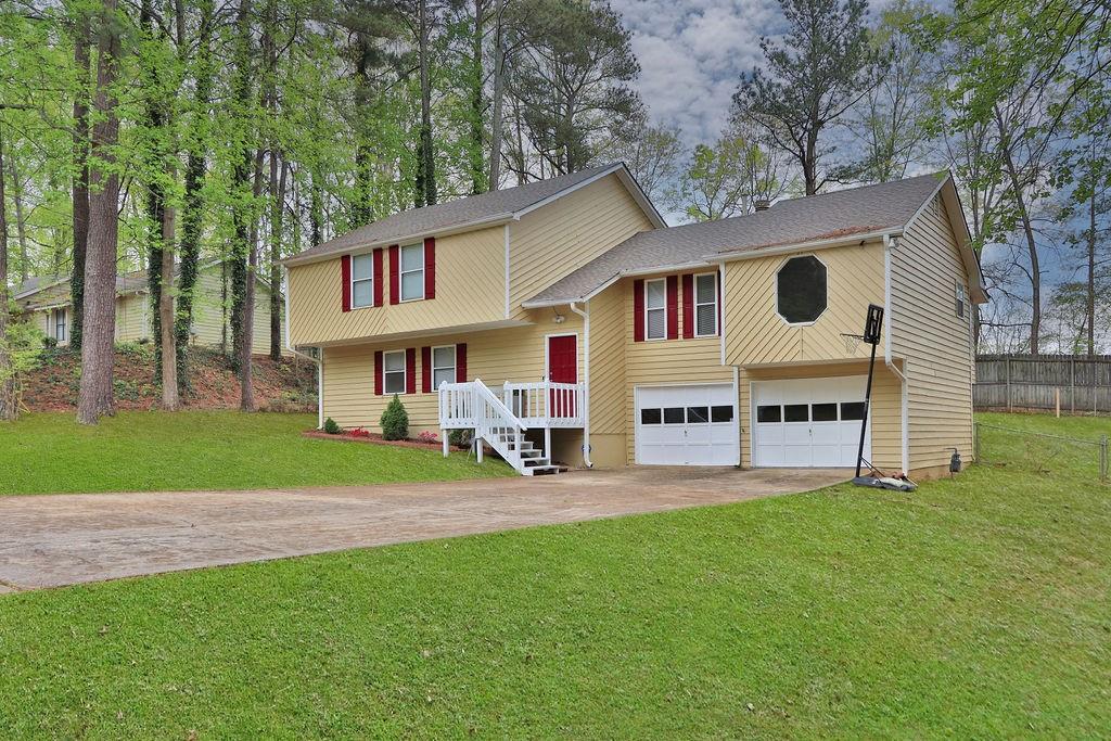 760 Farm Creek Road NE