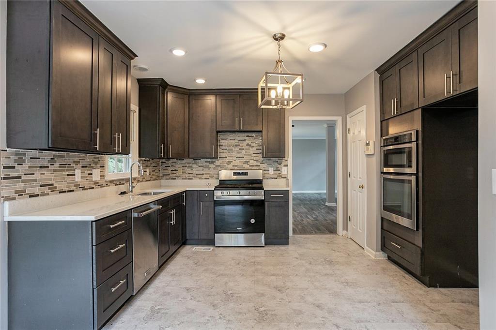 1075 San Marcos Cove