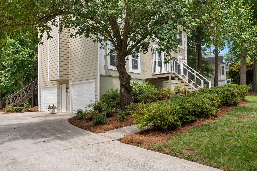986 Trestle Drive
