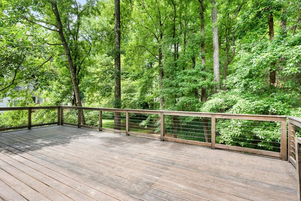 986 Trestle Drive