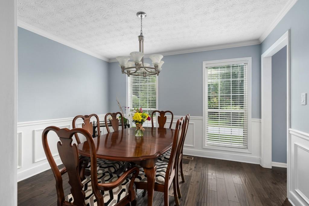 986 Trestle Drive