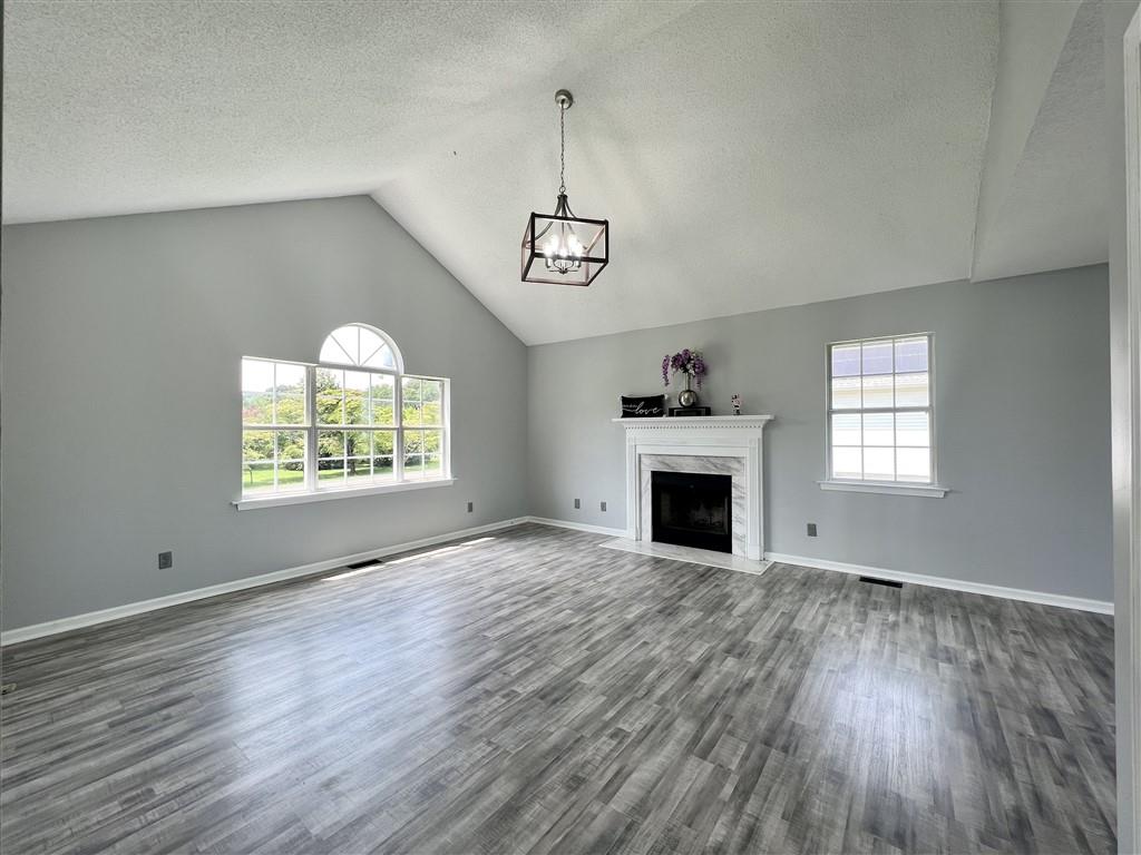 32 Auburn Drive SW