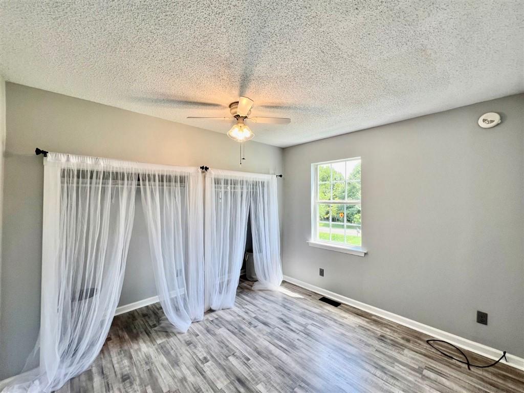 32 Auburn Drive SW