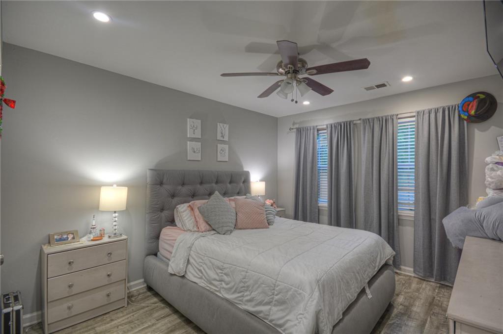 2630 Valient Drive