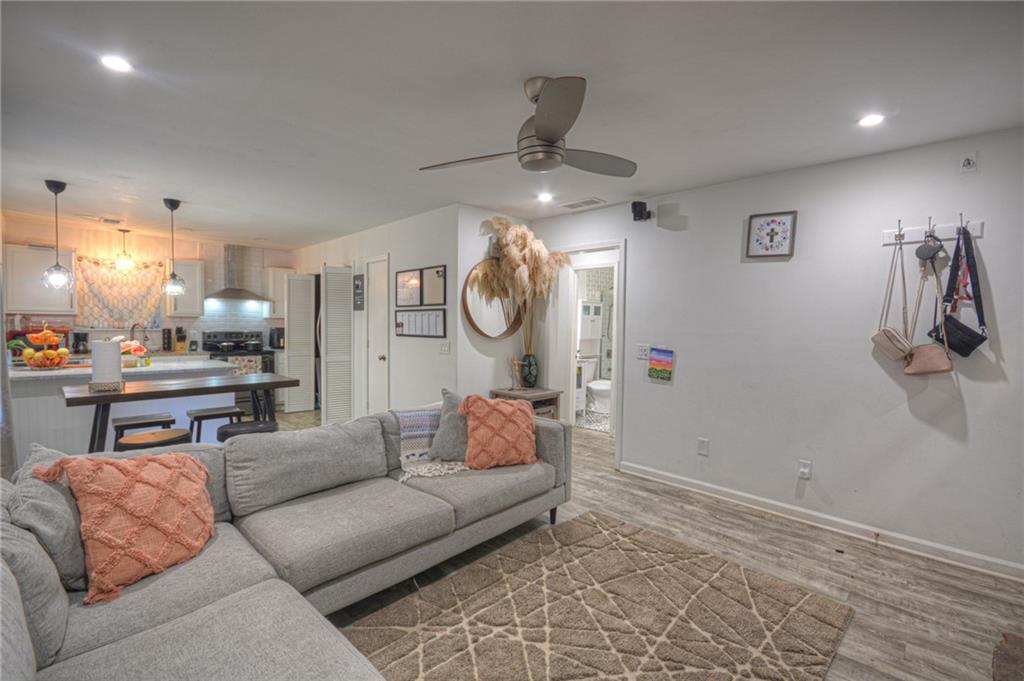 2630 Valient Drive