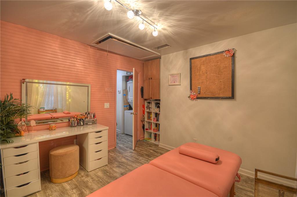 2630 Valient Drive