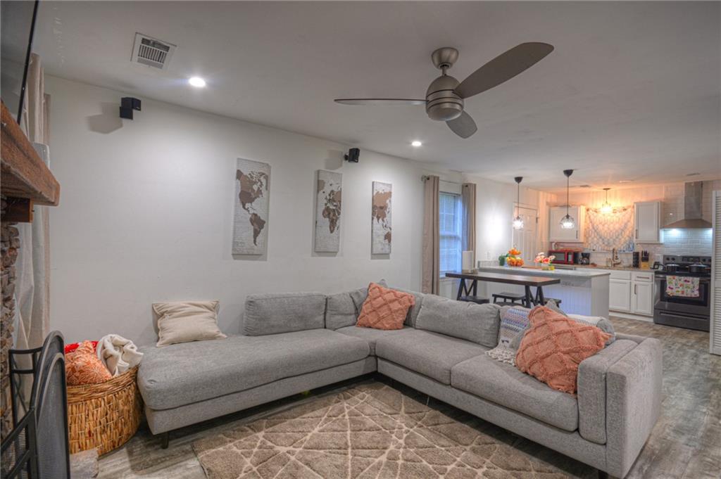 2630 Valient Drive