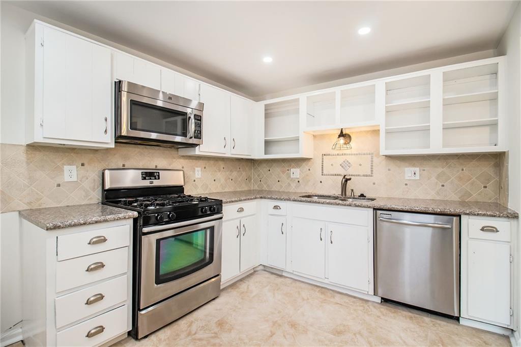 10410 Worthington Hills Manor