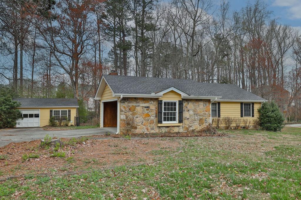 1661 NORTON ESTATES Circle