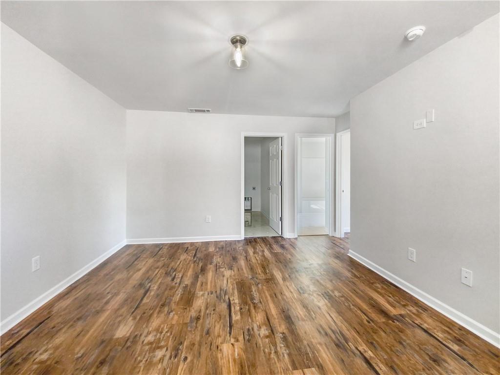 6567 Barker Station Walk