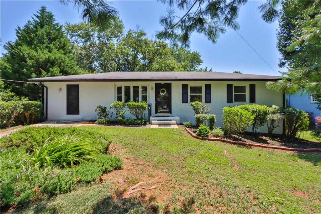 2815 Carolyn Drive SE