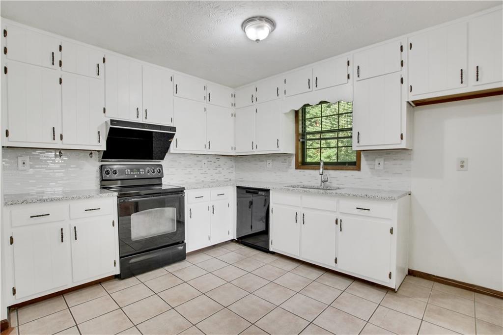 5267 Westhill Drive