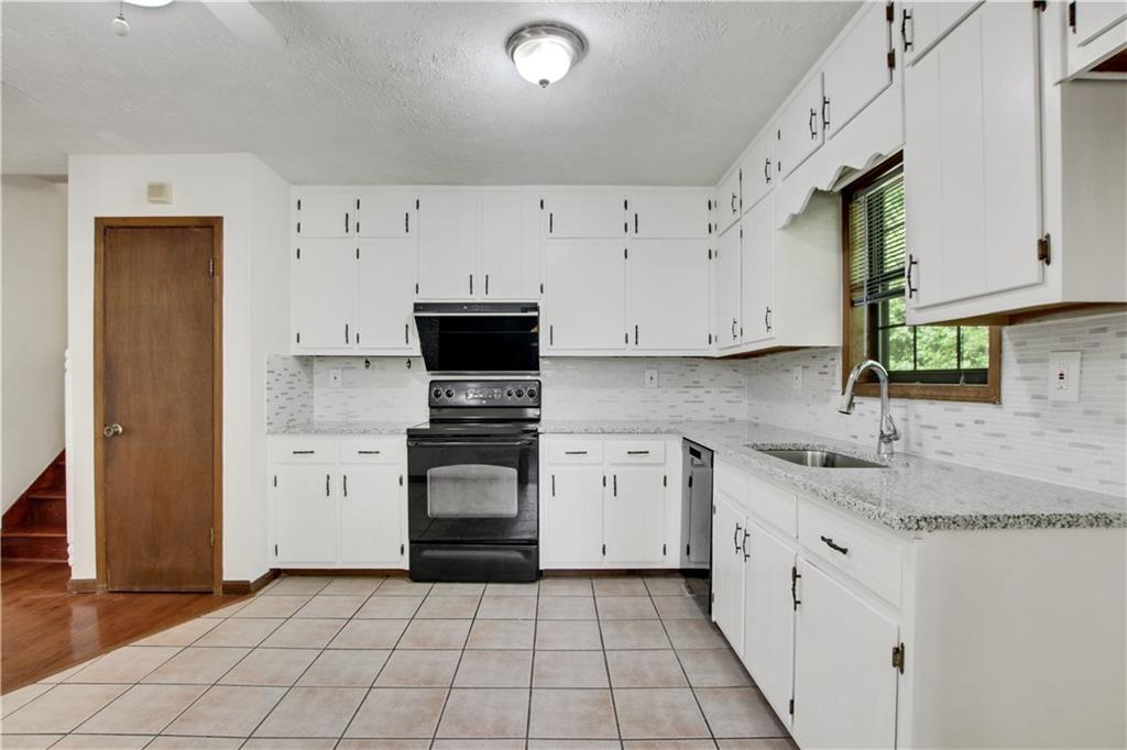 5267 Westhill Drive