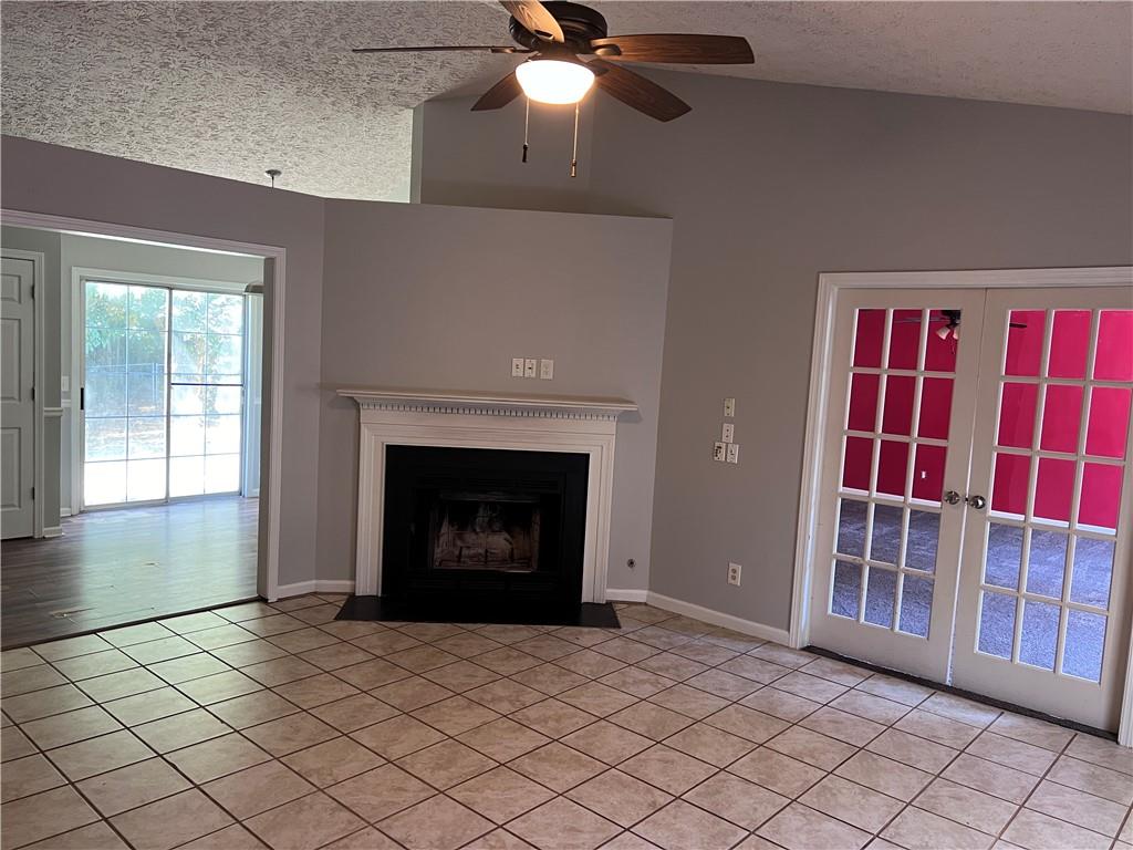 1055 Braddock Circle