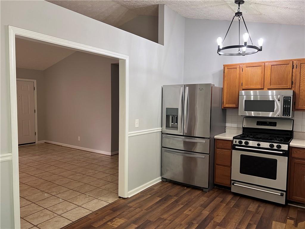 1055 Braddock Circle