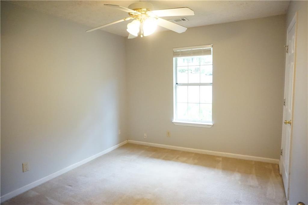 1055 Braddock Circle