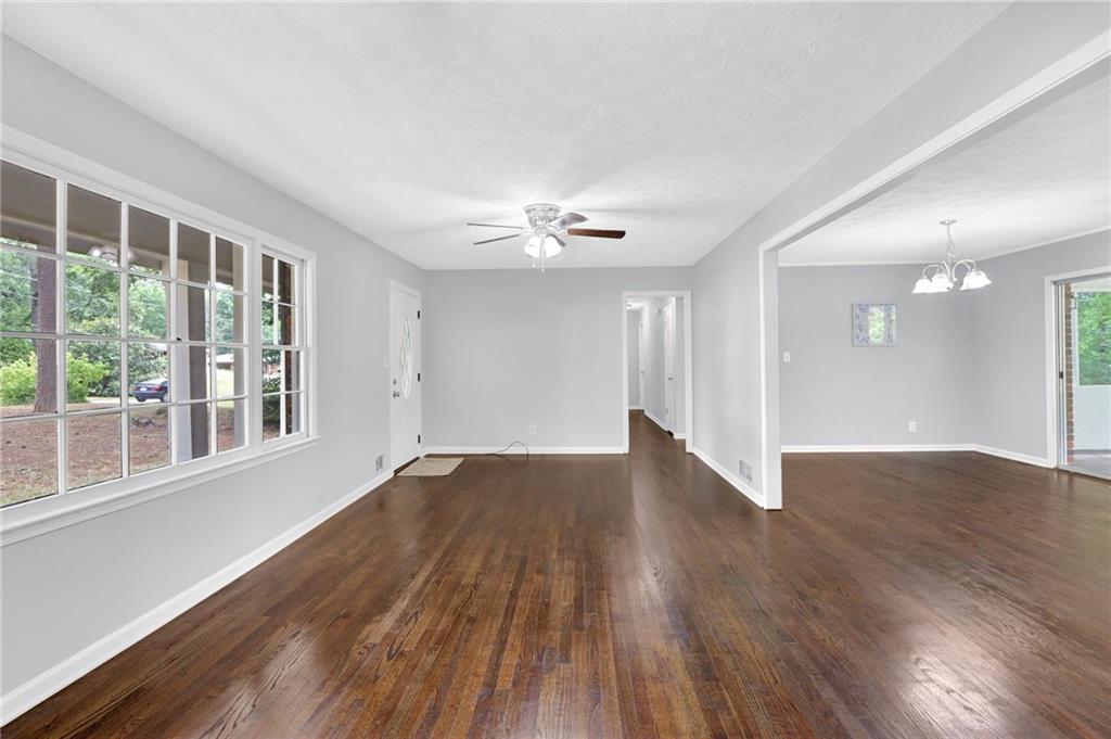 5555 Woodland Drive